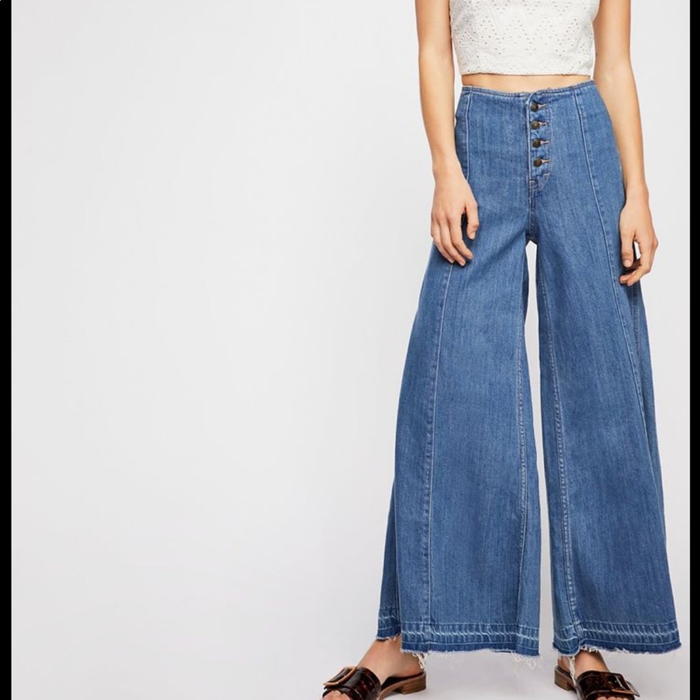 Free People Cream Blue Extreme Wide leg Button Fly Boho Festive Jeans 28 NWT